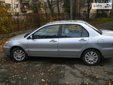 Mitsubishi Lancer