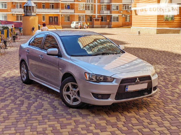 Mitsubishi Lancer