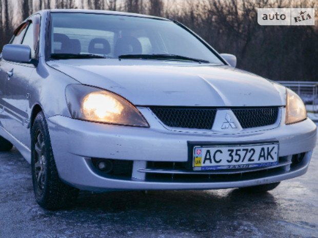 Lancer Mitsubishi Lancer