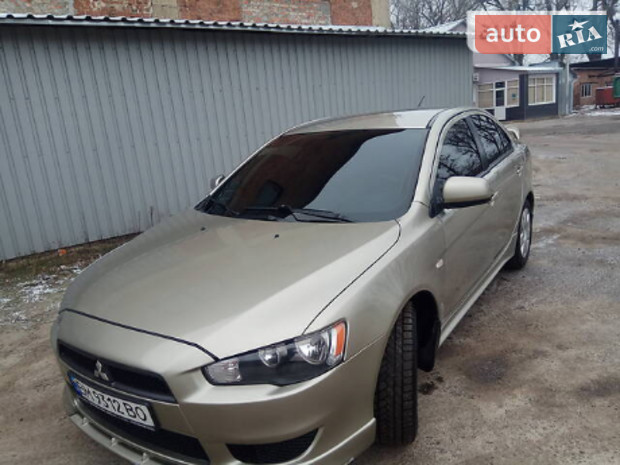 Lancer Mitsubishi Lancer