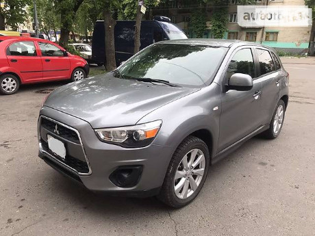 Mitsubishi Outlander Sport 2014