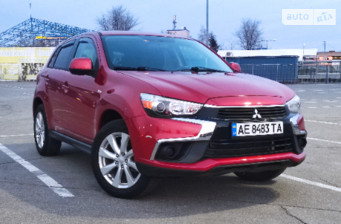 Mitsubishi Outlander Sport 2015