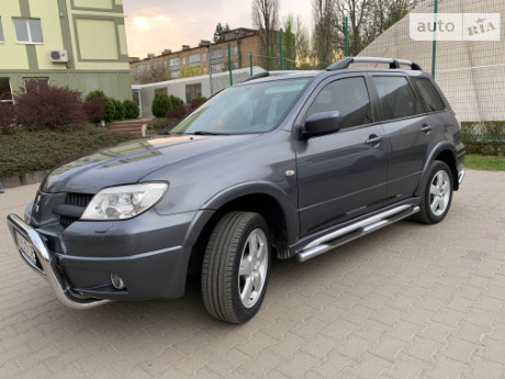 Mitsubishi Outlander 2006