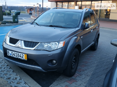 Mitsubishi Outlander 2009