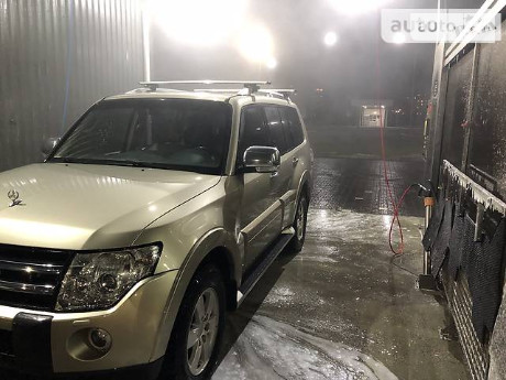 Mitsubishi Pajero Wagon 2008