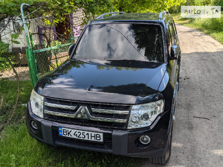 Mitsubishi Pajero 2008