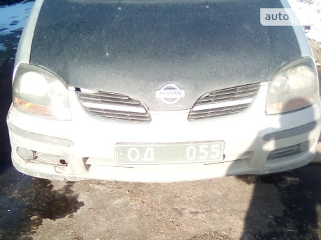 Nissan almera tino масло