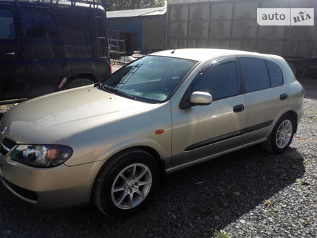 Nissan Almera 2003