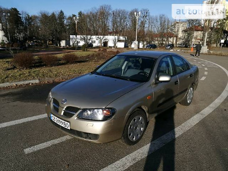 Nissan Almera 2004