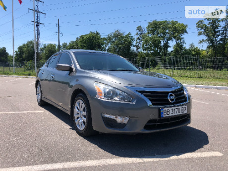 Nissan Altima 2015