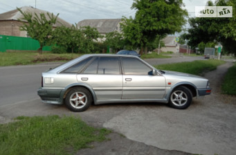 Nissan Bluebird  1987