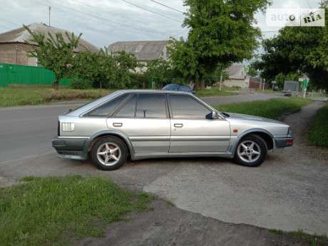 Nissan Bluebird 1987