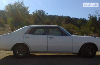 Nissan Laurel  1977