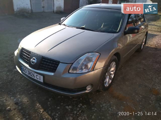 Maxima Nissan Maxima