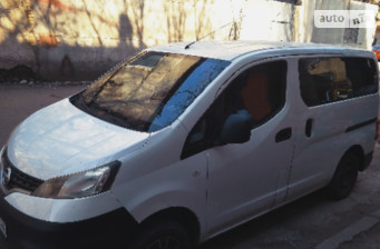 Nissan NV200 2010