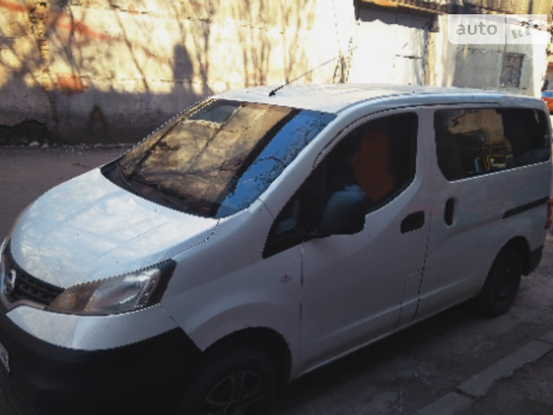 Nissan NV200