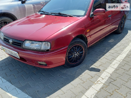 Nissan Primera 1995