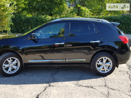 Nissan Rogue 2011