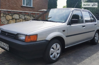 Nissan Sunny 1986