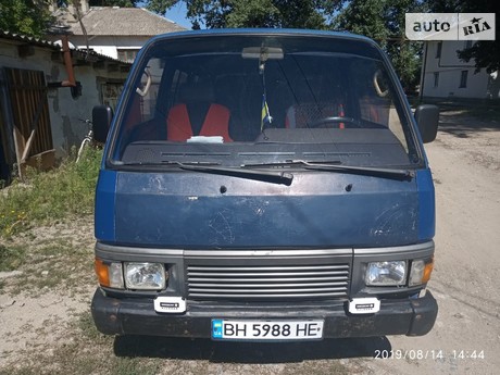 Nissan Urvan 1989