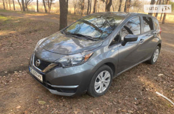 Nissan Versa 2016