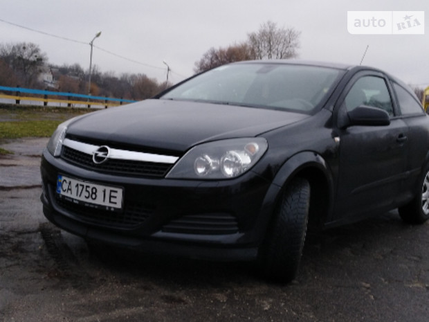 Opel Astra GTC