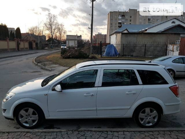 Opel Astra H