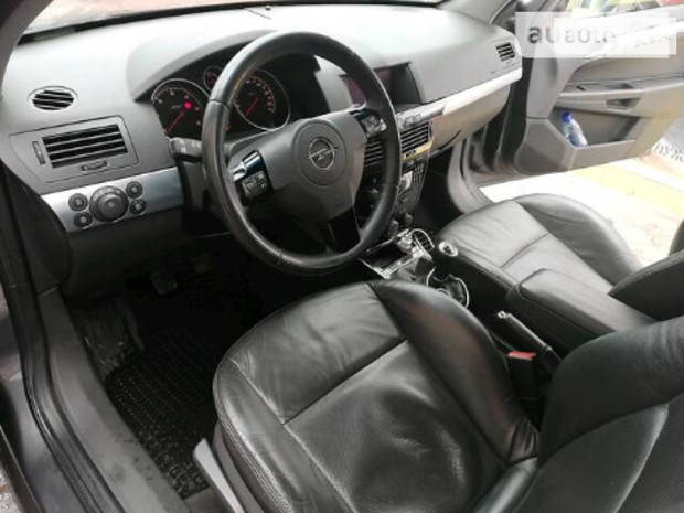 Opel Astra H