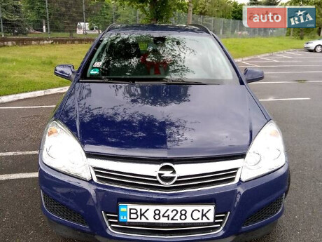 Opel Astra H 2008