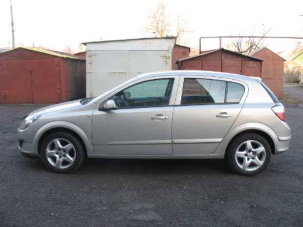 Opel Astra H