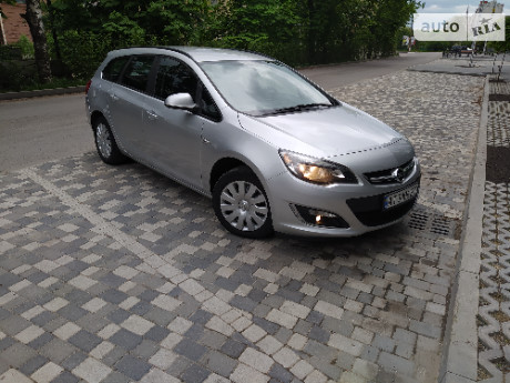 Opel Astra J 2012