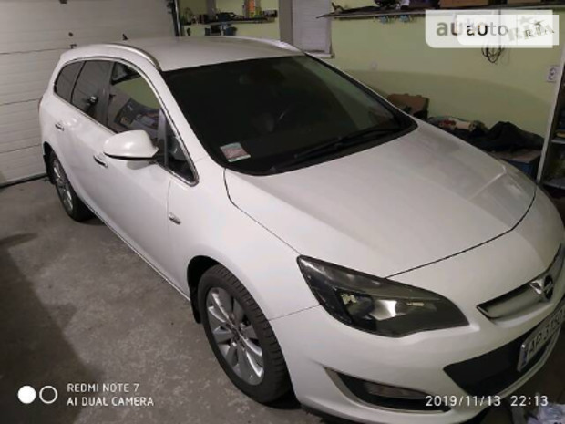 Opel Astra J