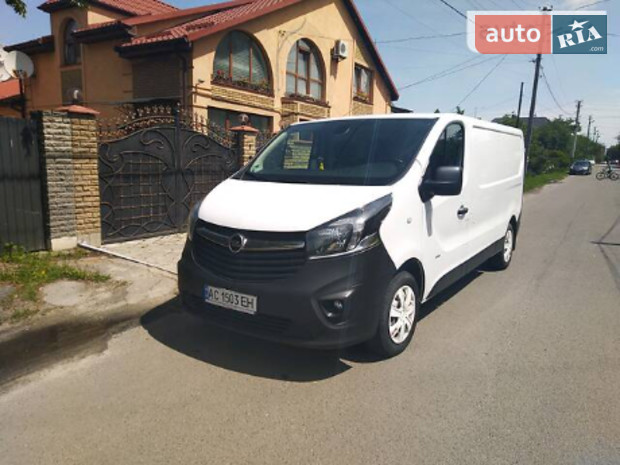 Opel Vivaro груз.