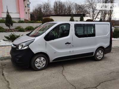 Opel Vivaro груз.