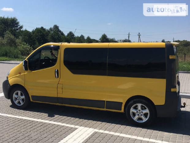 Opel Vivaro пасс.