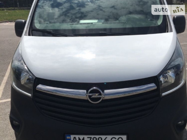 Opel Vivaro пасс.