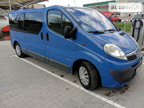 Opel Vivaro пасс. 2007