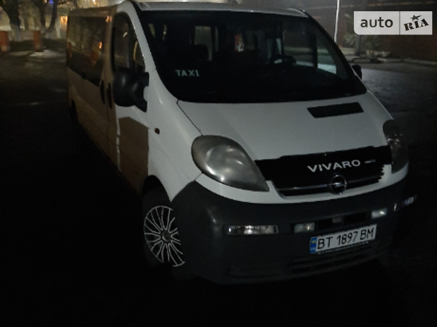 Opel Vivaro пасс.