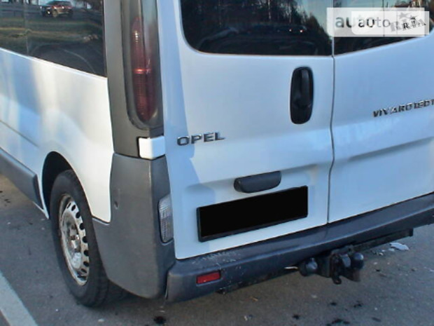 Opel Vivaro пасс.