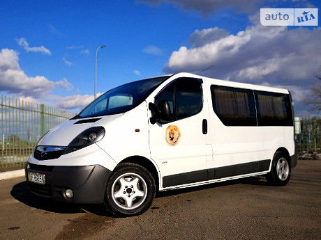 Opel Vivaro пасс. 2007