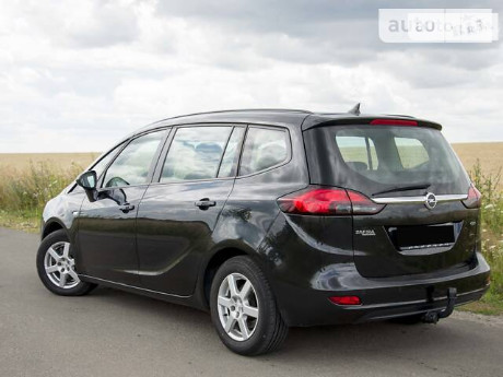 Opel Zafira 2012