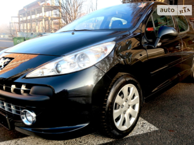 Peugeot 207 Hatchback (5d)