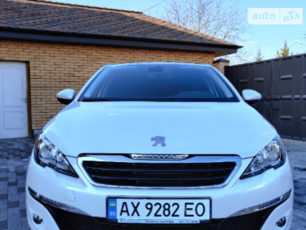 Peugeot 308 Hatchback (5d)