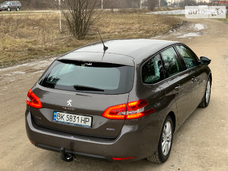 Peugeot 308 SW 2015