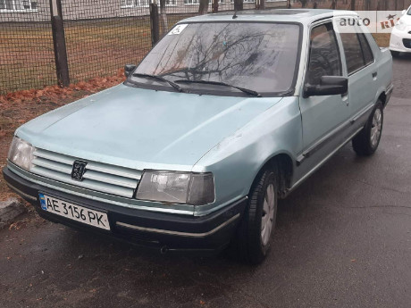 Peugeot 309 1989