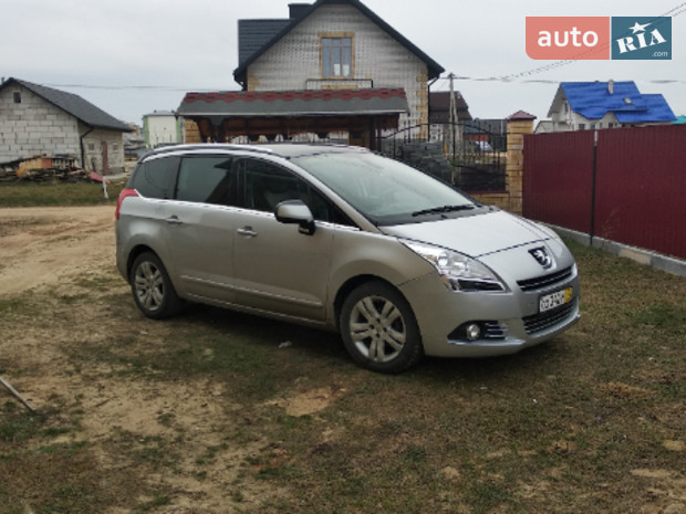 5008 Peugeot 5008