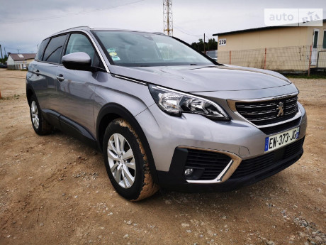 Peugeot 5008 2017