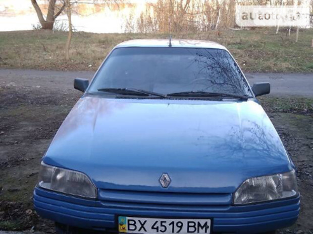 Renault 25