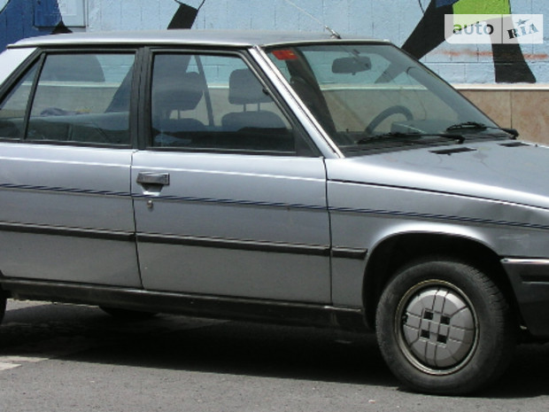 Renault 9