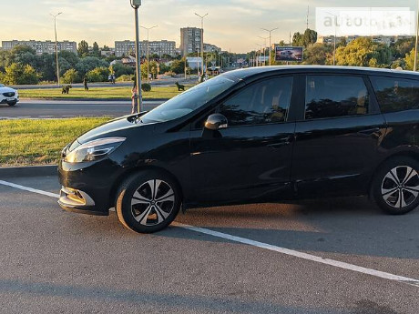 Renault Grand Scenic 2013